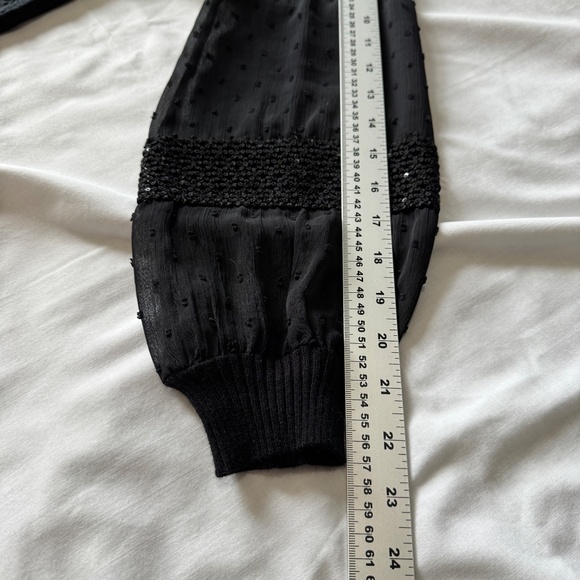 Leo & Ugo Paris Mock‎ Neck Textured Lightweight Sweater Top Sheer Arms Black 4 - Picture 11 of 16